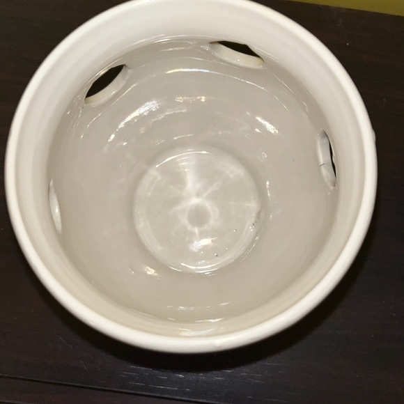 Delft Blue tulip pot with windmills, trees, birds, ships,etc. 4” Tall - Picture 2 of 14